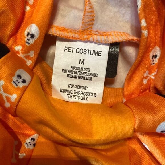 Pet Dog Costume Skull & Crossbones Hoodie Size M NEW - Picture 4 of 6